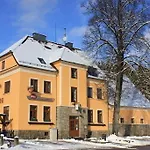 Pod Lipou Loučovice