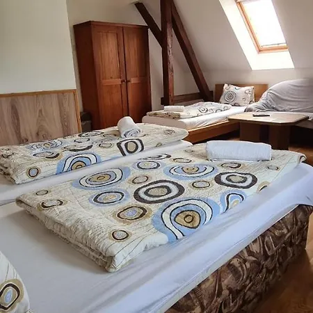 Pod Lipou Loučovice