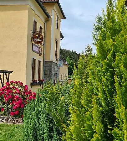 Pod Lipou Guest house