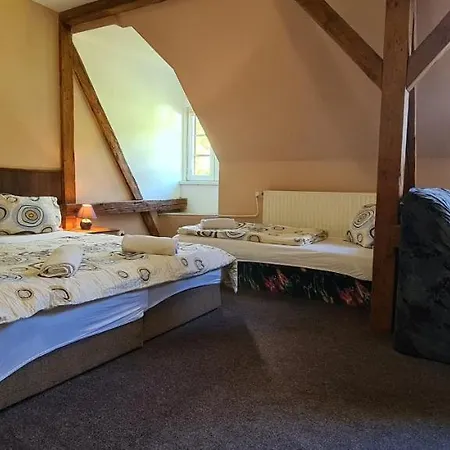Pod Lipou Guest house