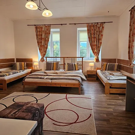 Pod Lipou Loučovice